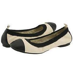 AK Anne Klein Pulcino Ivory/Black Leather
