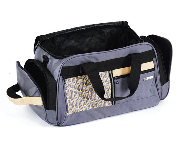 CalPak Tera 21-inch Deluxe Carry On Duffel Bag