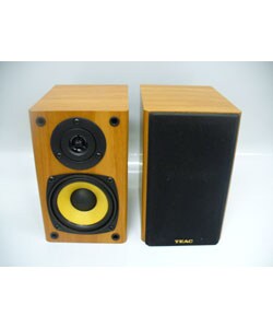 Teac Book Shelf Wood Trim Speakers