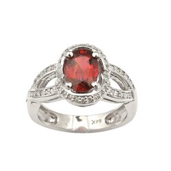 14k Gold Red Spinel and 1/5ct TDW Diamond Ring
