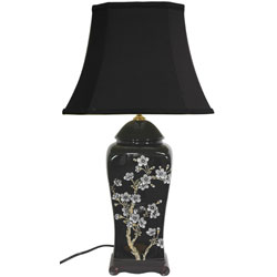 26-inch Flower Blossom Vase Lamp (China)