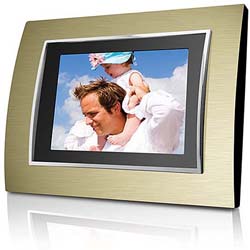 Coby DP-767 Widescreen Digital 7-inch Photo Frame