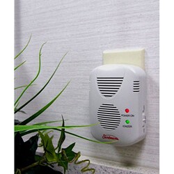 Sunbeam Air Ionizer and Pest Repeller Set (Set of 2)
