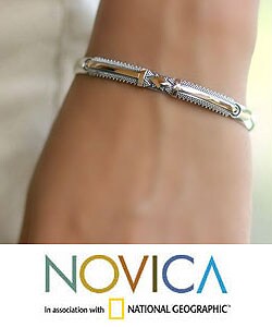 18k Goldplated Silver 'Truth' Bracelet (Indonesia)