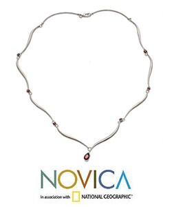 Garnet 'Silver Tendrils' Necklace (Indonesia)