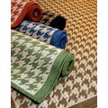 Houndstooth Polypropylene Area Rug (9'6 x 12'9)