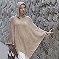 'Tan Riding Hood' Alpaca Wool Poncho (Peru)