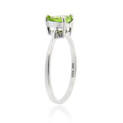 Glitzy Rocks Sterling Silver Heart-cut Peridot Solitaire Ring