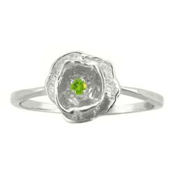 10k Gold August Birthstone Peridot Flower Ring