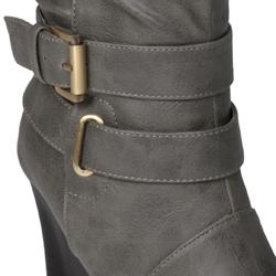 Bamboo by Journee Women's 'Tanya-24' Crinkle Faux Leather Wedge Boots