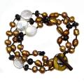 Adee Waiss Gold/ White Freshwater Pearl Bracelet (6-12 mm)