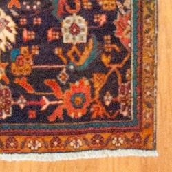 Hand-knotted Persian Hamadan Navy/ Beige Wool Rug (4' x 10')