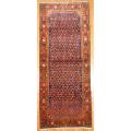 Persian Hand-knotted Hamadan Navy/ Red Wool Rug (4' x 9'8)