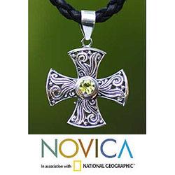 Sterling Silver 'Light of Faith' Peridot Necklace (Indonesia)