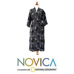 Men's Cotton 'Black Cosmos' Batik Robe (Indonesia)