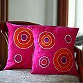 Set of 2 Cotton 'Bubbly Rose' Batik Cushion Covers (Thailand)