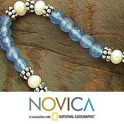 Silver 'View of the Sky' Pearl and Chalcedony Anklet (3 mm) (India)