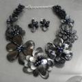 Pearl/ Gemstone Shades of Grey Floral Jewelry Set (6-11 mm) (Thailand)