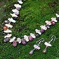 14k Goldplated 'Sophisticate' Pearl Jewelry Set (12 mm) (Thailand)