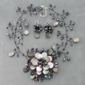 Pearl and Mother of Pearl Grey Floral Jewelry Set (3-5 mm) (Thailand)
