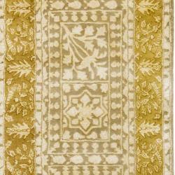 Handmade Majestic Beige/ Light Gold N. Z. Wool Rug (2'6 x 12')