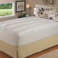 Luxury 360 thread count Extra Comfort Twin/ Full-size Fiberbed with Skirt