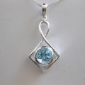Sterling Silver Blue Topaz Necklace (Thailand)