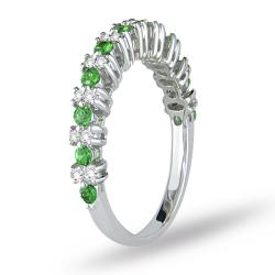 10k White Gold Tsavorite and 1/6ct TDW Diamond Ring (G-H, I2)