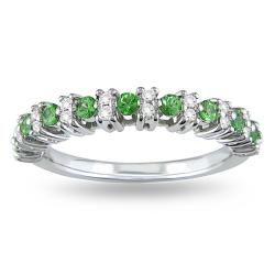 10k White Gold Tsavorite and 1/6ct TDW Diamond Ring (G-H, I2)
