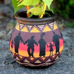 Handmade Luo 'Amazing Grace' Ceramic Planter (Kenya)