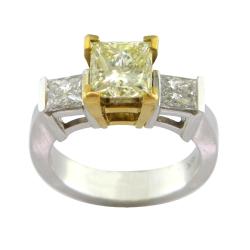 18k Gold 2 7/8ct TDW Certified Clarity-enhanced Diamond Engagement Ring (Fancy Yellow, SI1)