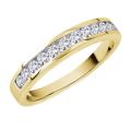 14k Yellow Gold 1/4ct TDW Diamond Women's Wedding Band (Size 6.75)
