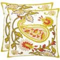 Paisley Motif 18-inch White/ Olive Decorative Pillows (Set of 2)