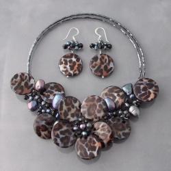 Sterling Silver Black Leopard Pearl Floral Jewelry Set (3-13 mm)(Thailand)