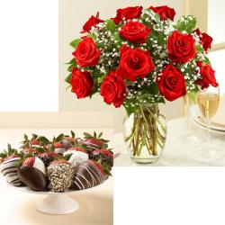 (Pre-Order Valentine's Day) Pro Flowers One Dozen Red Roses with 12 Hand-Dipped Strawberries
