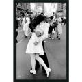 Alfred Eisenstaedt 'Kissing on VJ Day Times Square' Gel-Textured Art Print