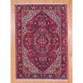 Persian Hand-knotted Bakhtiari Red/ Olive Wool Rug (6'7 x 9'11)