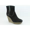 Diesel Women's Unkle Jessy Blacks Boots