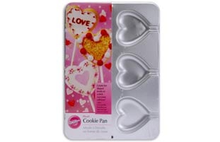 Wilton 6-cavity Heart-shaped Cookie Pan