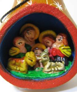 Peruvian Ornaments Gourd Christmas Nativity Set (Peru)