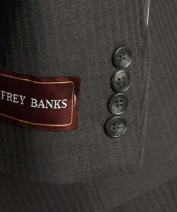 Jeffrey Banks Men's Grey Fine Striped 2-button Suit