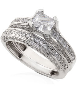 18k Gold 1 7/8ct TDW Diamond Bridal Ring Set (G-H, VS)