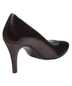 Bandolino Yanni Women's Basic Pumps