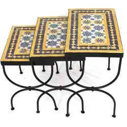  'Les Fleures' 3-piece Mosaic Table Set (Morocco)