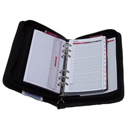 DayRunner Zippered Organizer