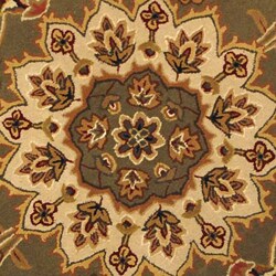 Handmade Traditions Tabriz Green/ Ivory Wool and Silk Rug (4' Round)