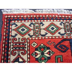 Indo Kazak Hand-knotted Red/ Ivory Rug (4' x 6')