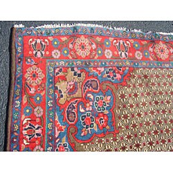 Persian Hamadan Camel/ Red Wool Rug (5' x 9'9)