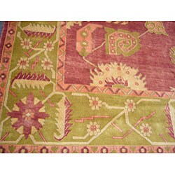 Egyptian Red/ Green Rug (9'6 x 12'6)