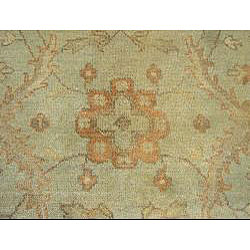 Indo Oushak Vegetable-dyed Green/ Brown Rug (8'2 x 9'9)